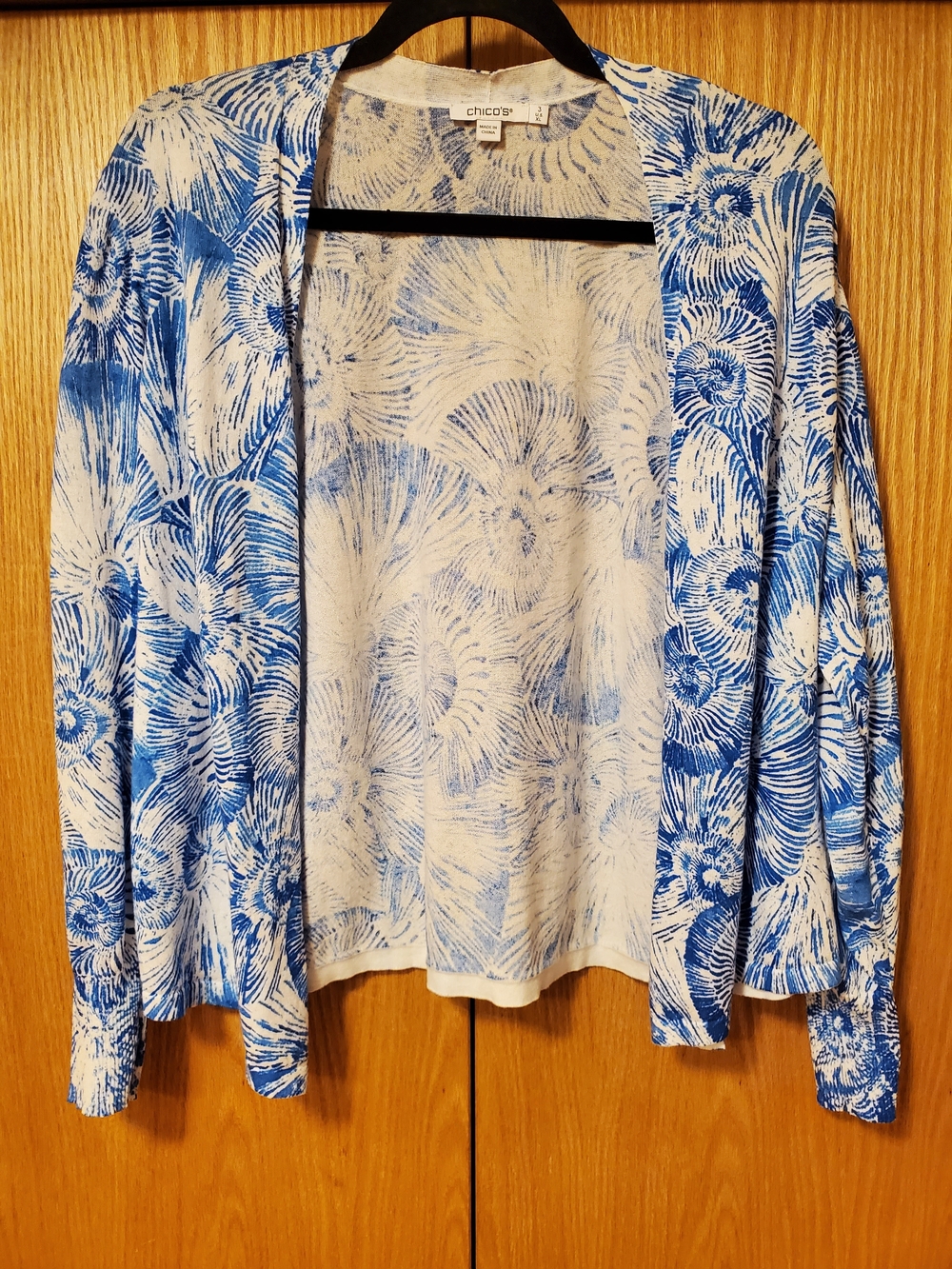 Chico's Seashell Swirl Open Front Cardigan